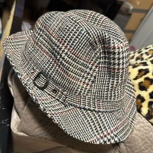 Irish Crushable mens’ classic lined brim hat - EUC! Size 7-7.5.